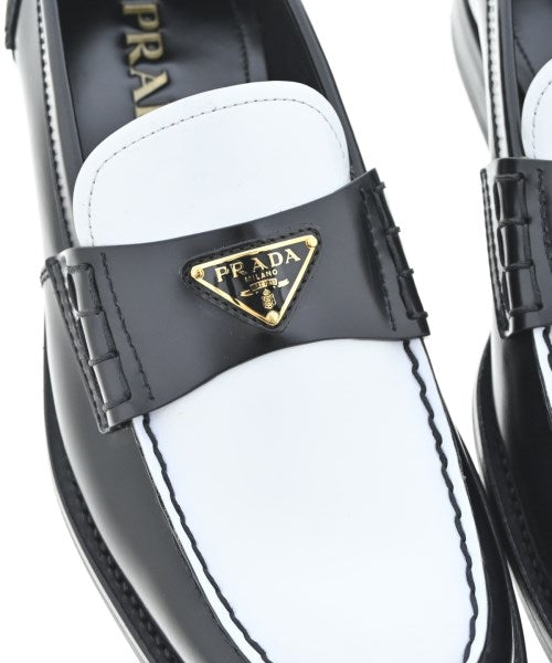 PRADA รองเท้าสวมทางการ
