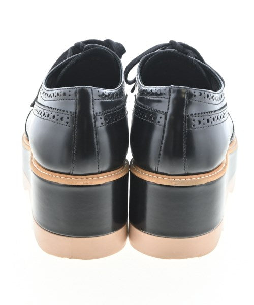 PRADA รองเท้าสวมทางการ