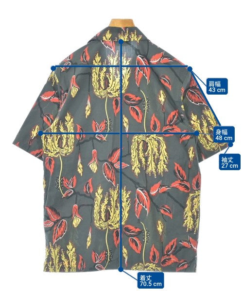 PRADA เสื้อลำลอง