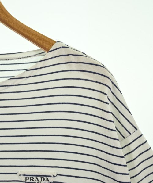 PRADA เสื้อยืด/เสื้อท็อปส์