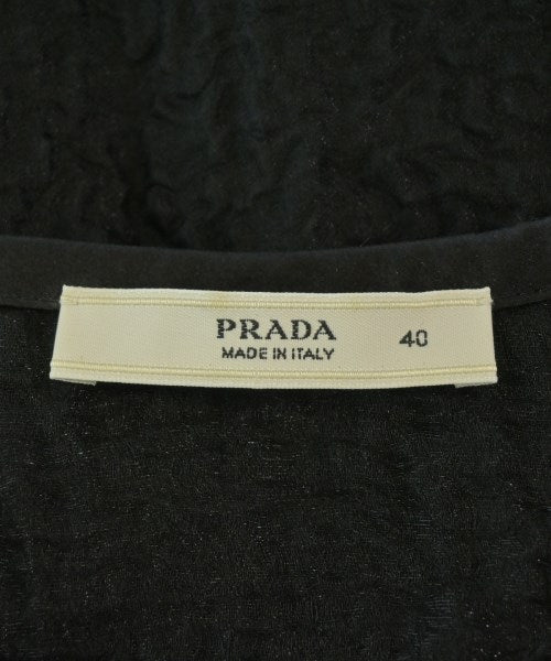 PRADA เสื้อสตรี