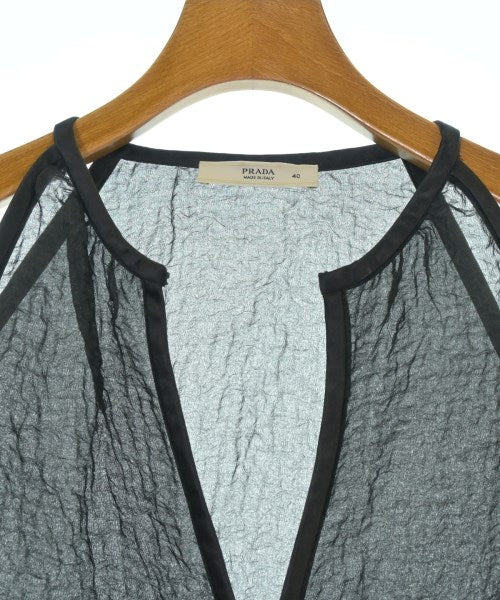 PRADA เสื้อสตรี