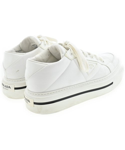 PRADA รองเท้าผ้าใบ