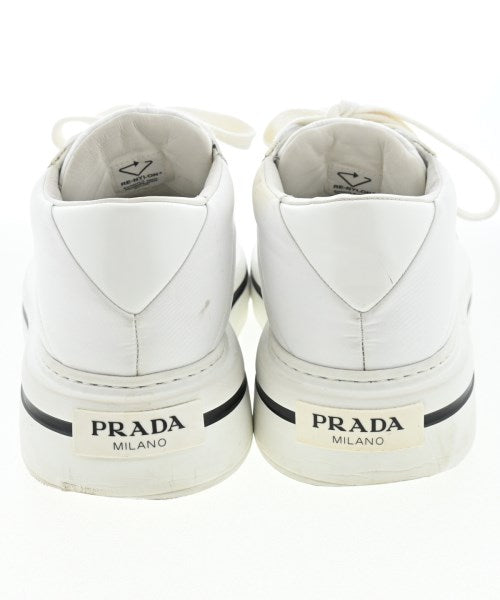 PRADA รองเท้าผ้าใบ