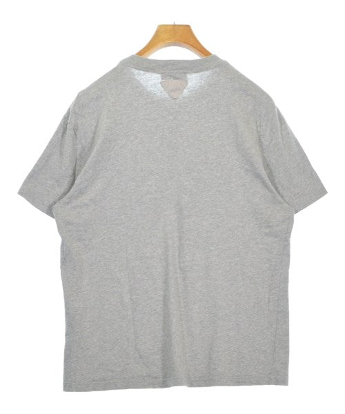 PRADA เสื้อยืด/เสื้อท็อปส์