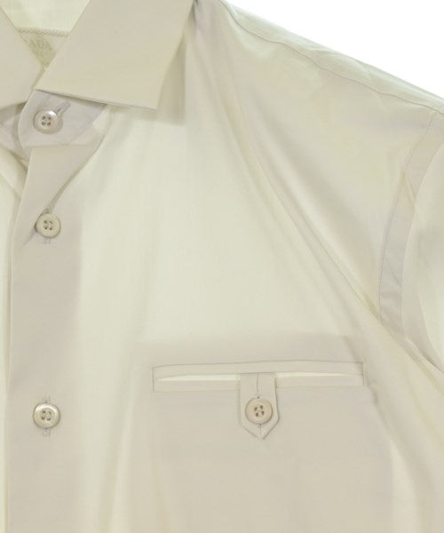 PRADA เสื้อลำลอง