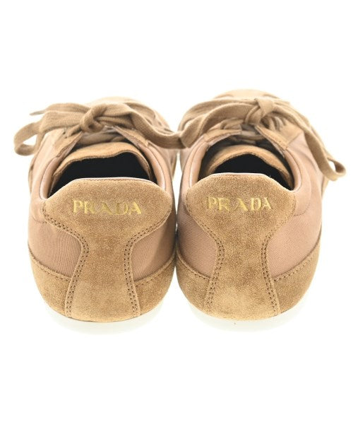 PRADA รองเท้าผ้าใบ