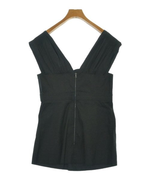 PRADA เสื้อสตรี