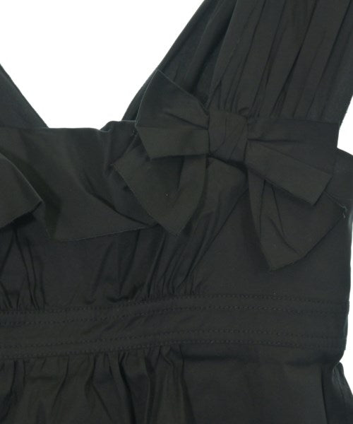 PRADA เสื้อสตรี