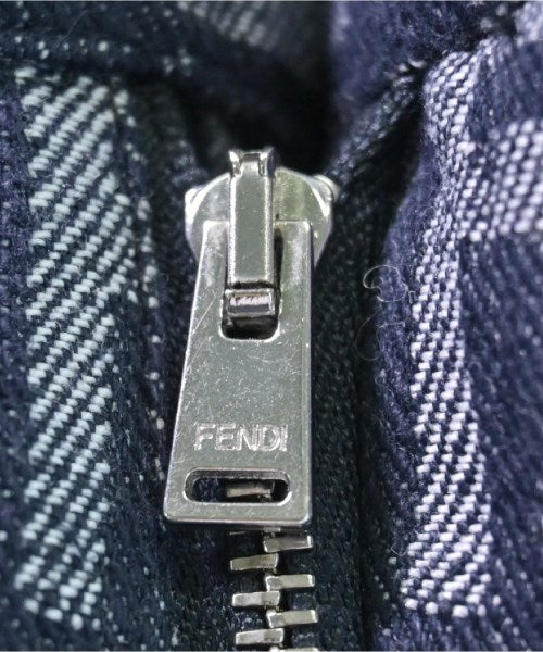 FENDI ยีนส์