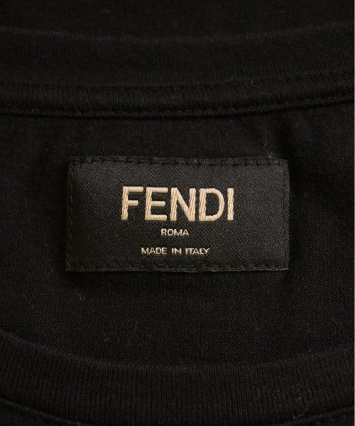 FENDI เสื้อยืด/เสื้อท็อปส์