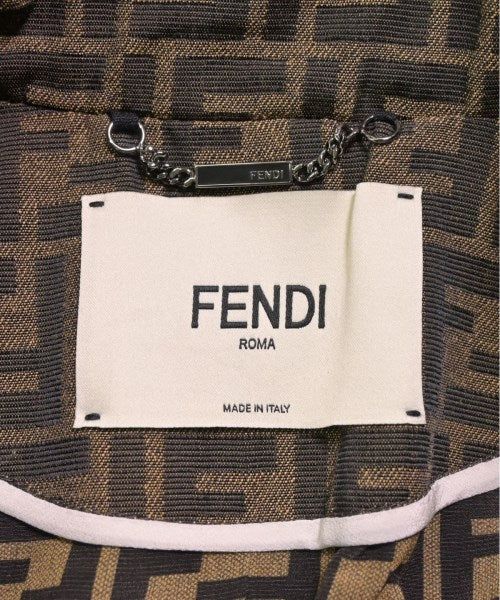 FENDI เสื้อกันฝน