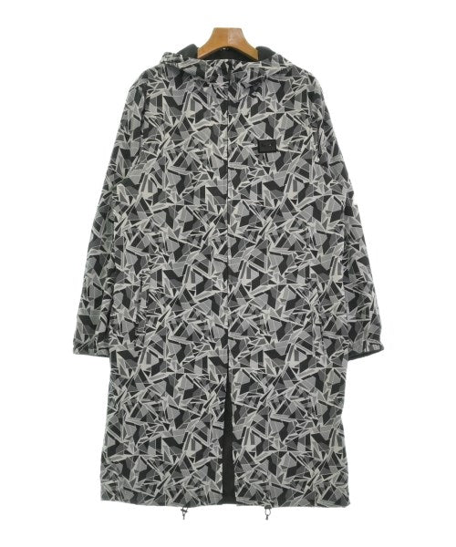 FENDI เสื้อโค้ท