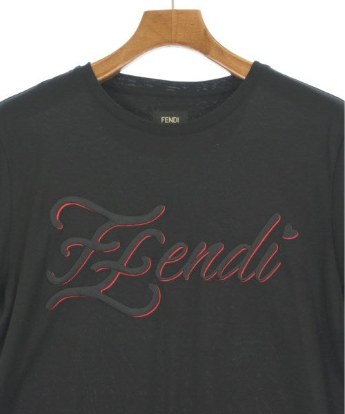 FENDI เสื้อยืด/เสื้อท็อปส์