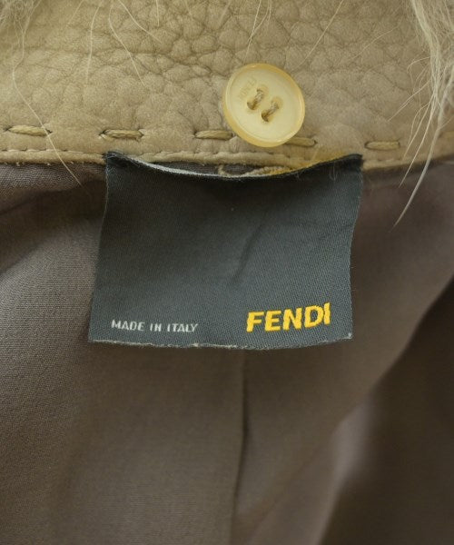 FENDI แจ็คเก็ตเบลาส์ อื่น