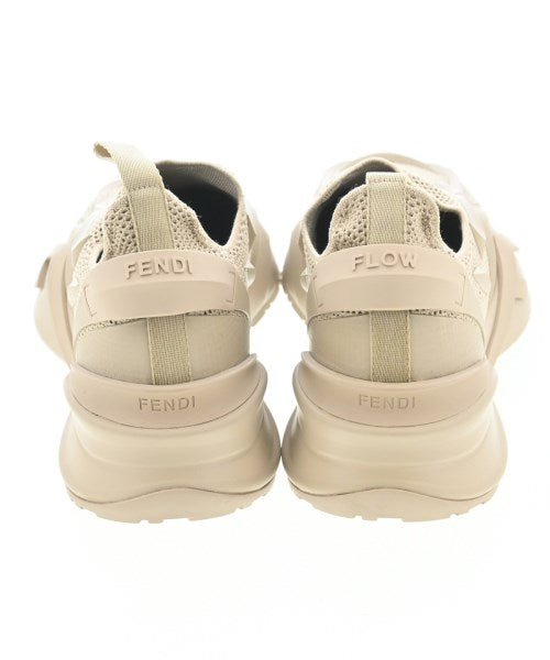 FENDI รองเท้าผ้าใบ