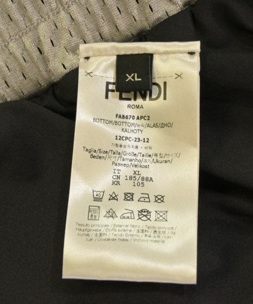 FENDI กางเกงขาสั้น