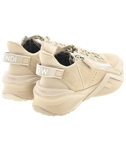 FENDI รองเท้าผ้าใบ