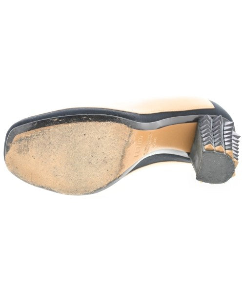 FENDI รองเท้าส้นสูง