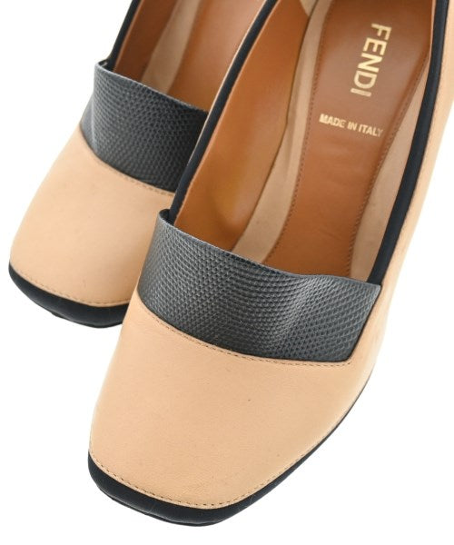 FENDI รองเท้าส้นสูง