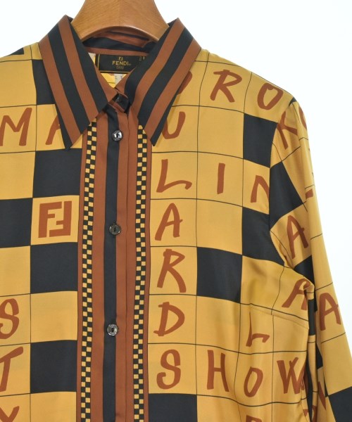 FENDI เสื้อลำลอง