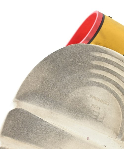 FENDI รองเท้าผ้าใบ