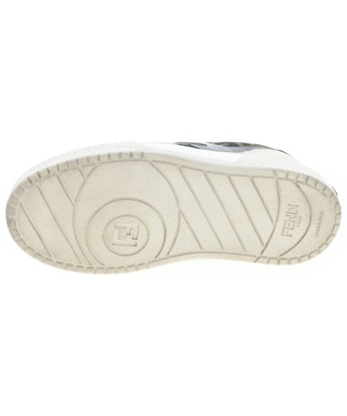 FENDI รองเท้าผ้าใบ