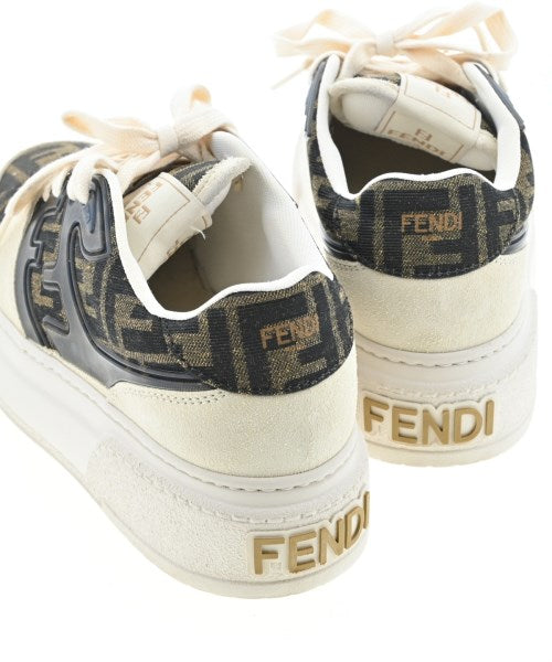 FENDI รองเท้าผ้าใบ