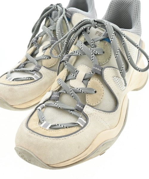 FENDI รองเท้าผ้าใบ