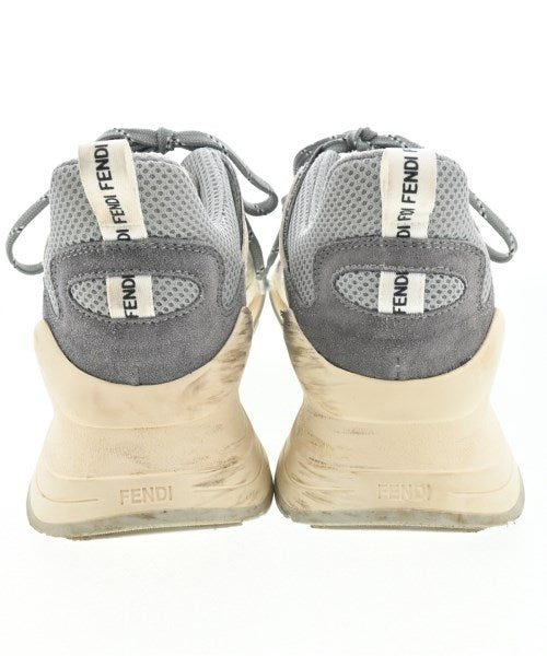 FENDI รองเท้าผ้าใบ