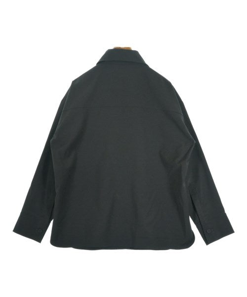 FENDI เสื้อลำลอง