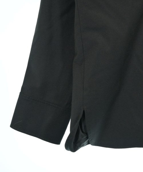 FENDI เสื้อลำลอง