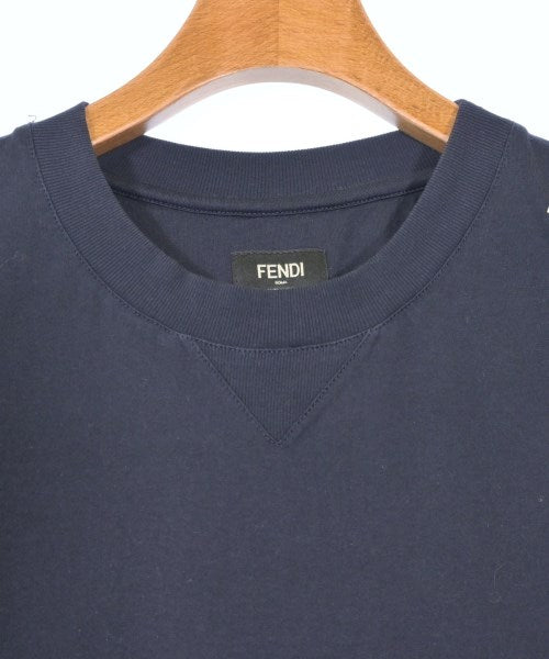 FENDI เสื้อยืด/เสื้อท็อปส์