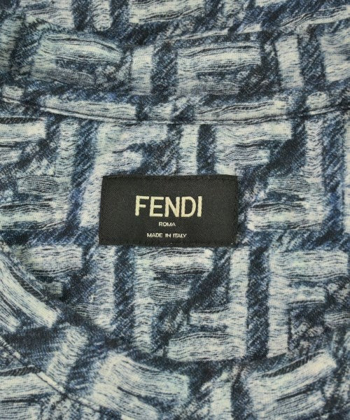 FENDI เสื้อยืด/เสื้อท็อปส์