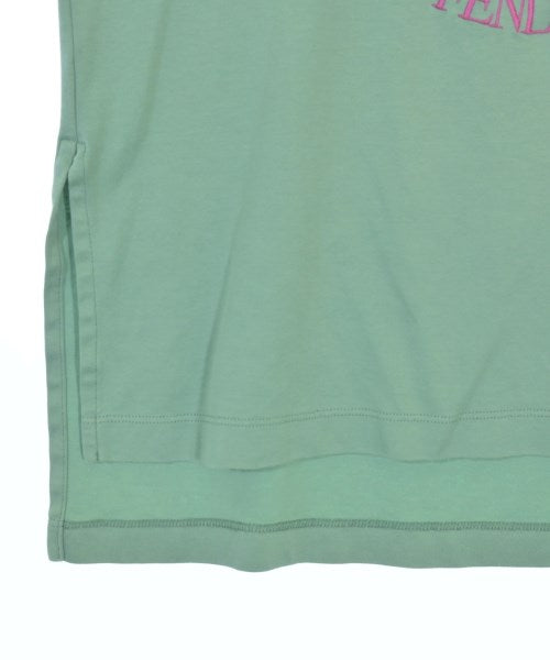 FENDI เสื้อยืด/เสื้อท็อปส์