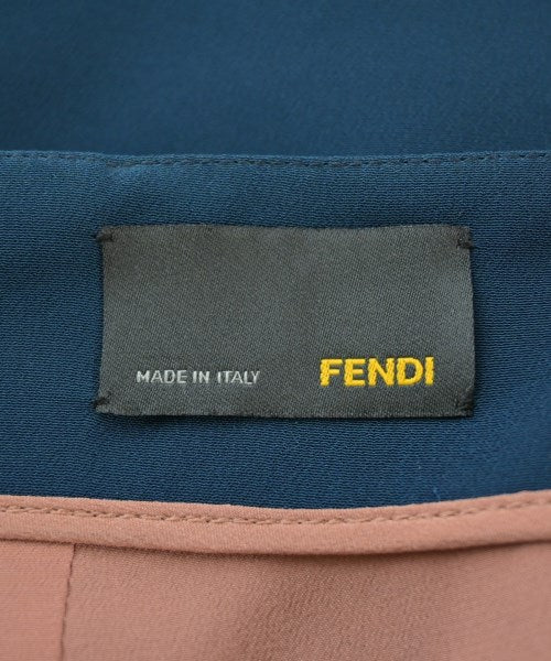 FENDI กระโปรงยาวถึงเข่า