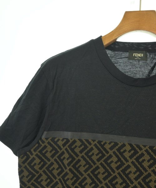 FENDI เสื้อยืด/เสื้อท็อปส์