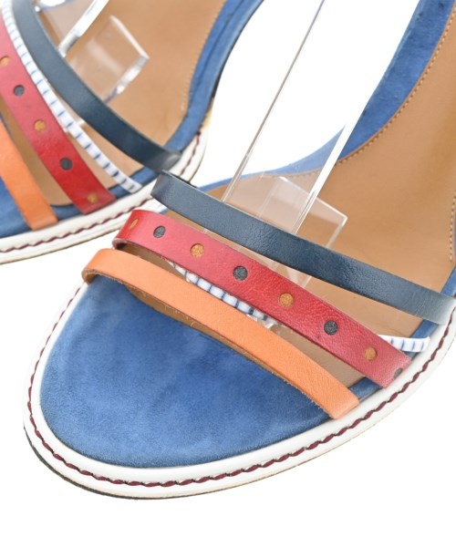FENDI รองเท้าแตะ