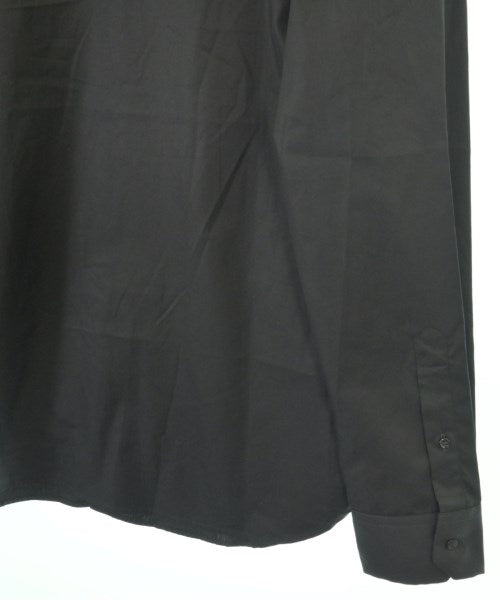 FENDI เสื้อลำลอง