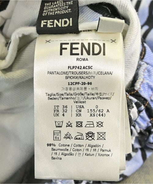 FENDI กางเกงขาสั้น