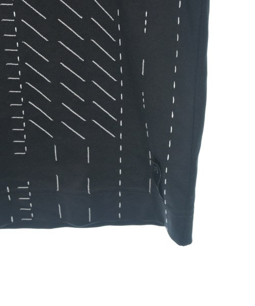 FENDI เสื้อยืด/เสื้อท็อปส์