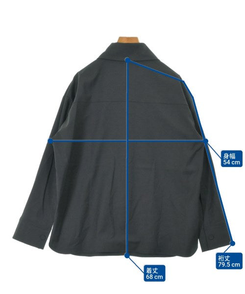FENDI เสื้อลำลอง
