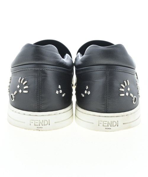 FENDI รองเท้าผ้าใบ
