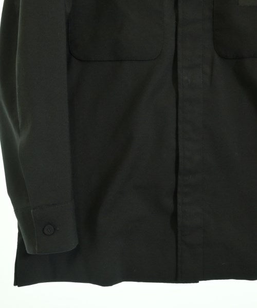 FENDI เสื้อลำลอง