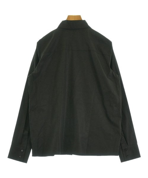 FENDI เสื้อลำลอง