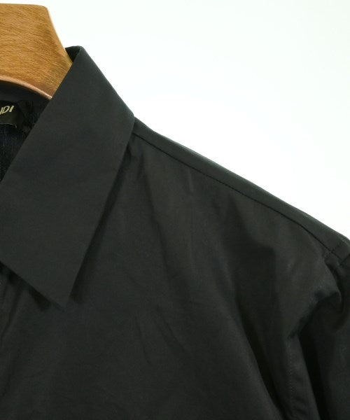 FENDI เสื้อลำลอง