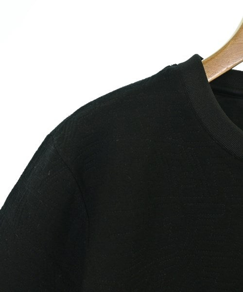 FENDI เสื้อยืด/เสื้อท็อปส์