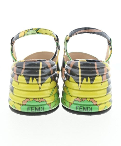 FENDI รองเท้าแตะ