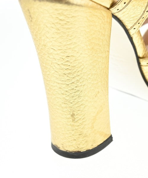 FENDI รองเท้าแตะ