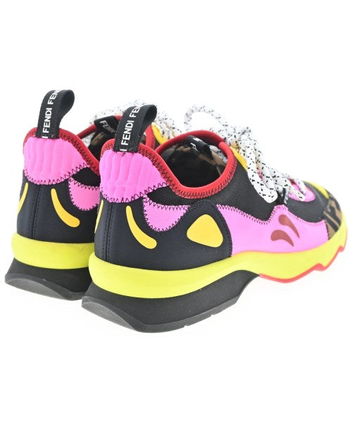 FENDI รองเท้าผ้าใบ